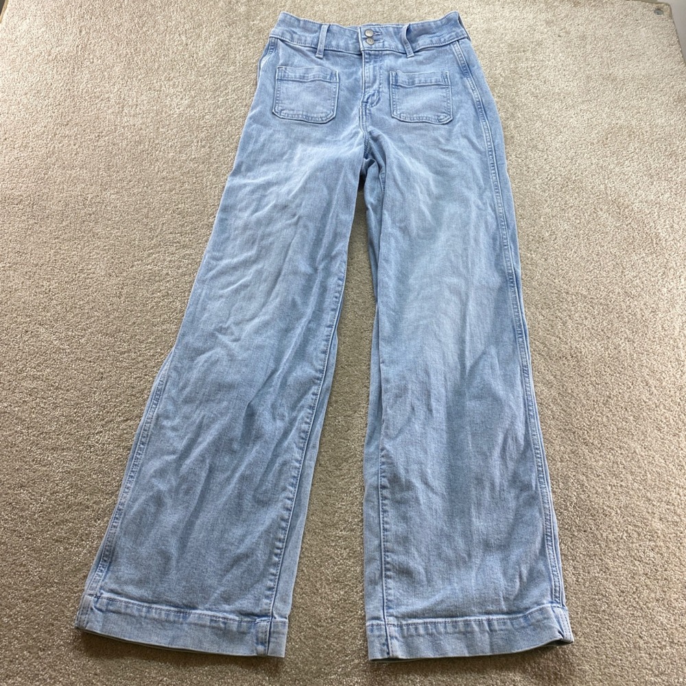 Old Navy Sky-Hi Wide Leg Jeans Womens 2 Light Wash Patch Pocket‎ Extra High Rise